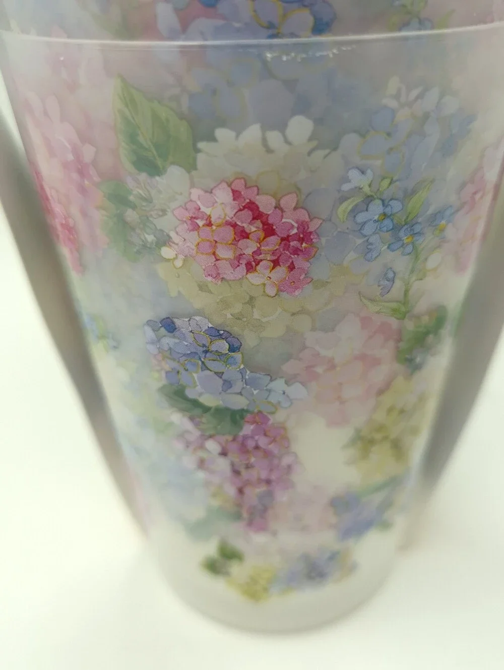 Nanette Lepore Floral Hydrangea Plastic Party Cups - Blue & Pink